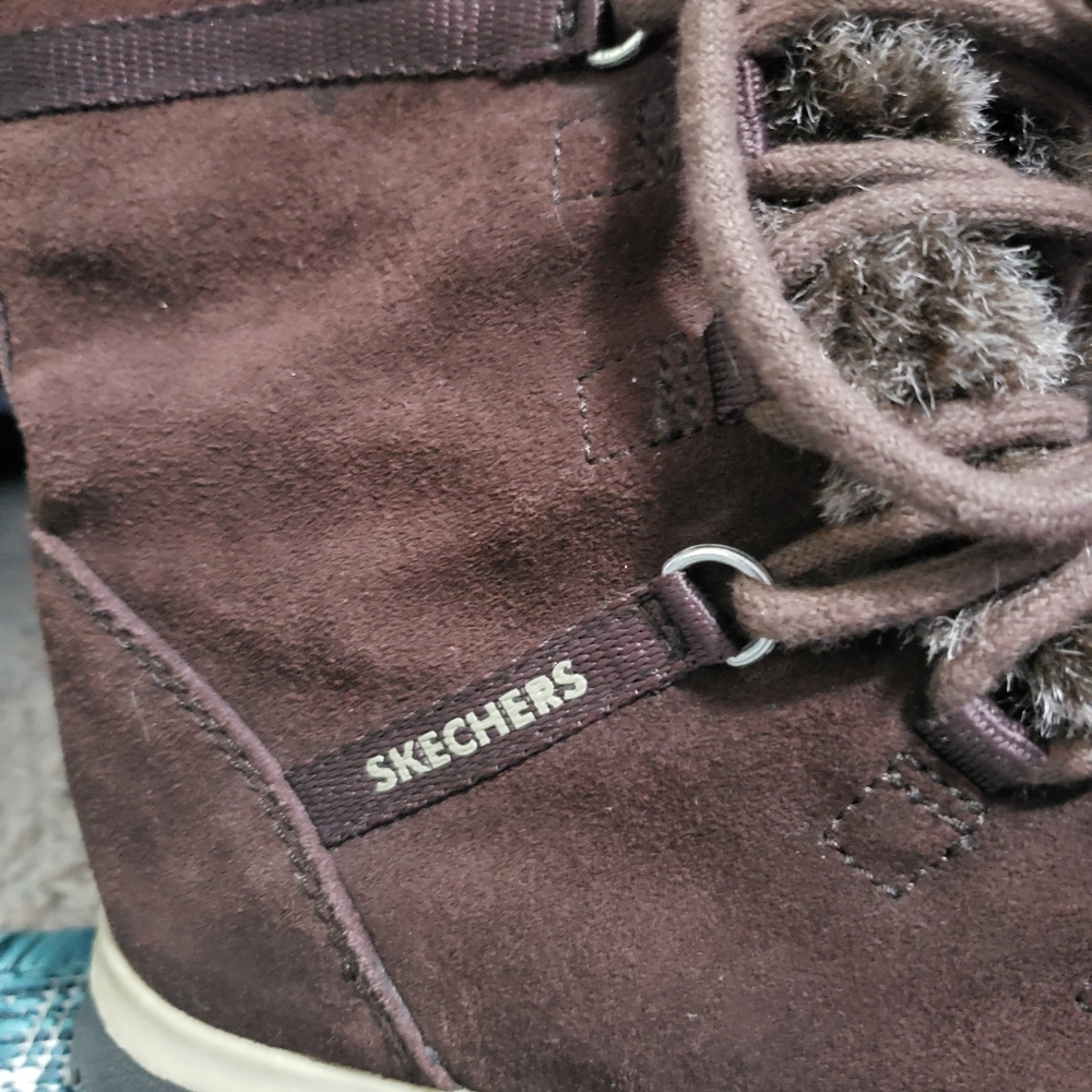 Boots - Picture 3 of 4